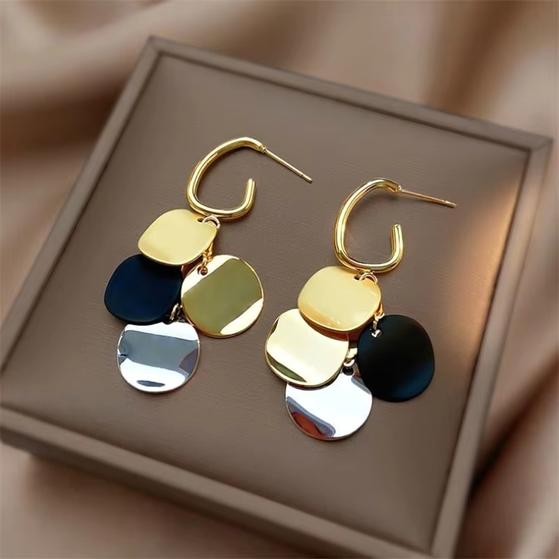 Geometric Round Tassel Earrings for Women – Gold