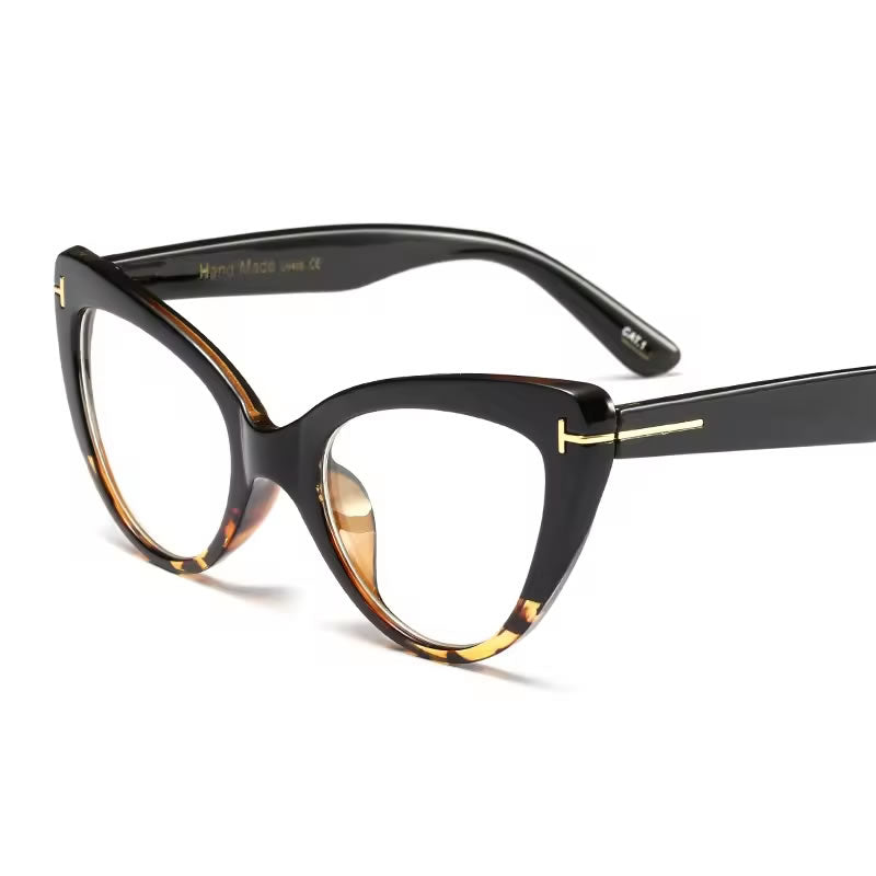 Retro Cat Eye Glasses for Women – Clear