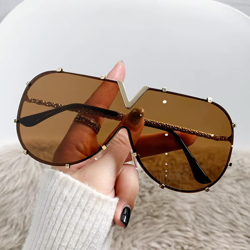 Oversized Aviator Fashion Sunglasses for Women – Brown