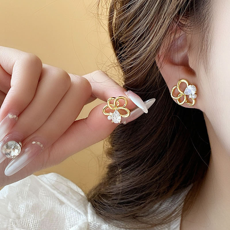 Elegant Zircon Flower Stud Earrings for Women