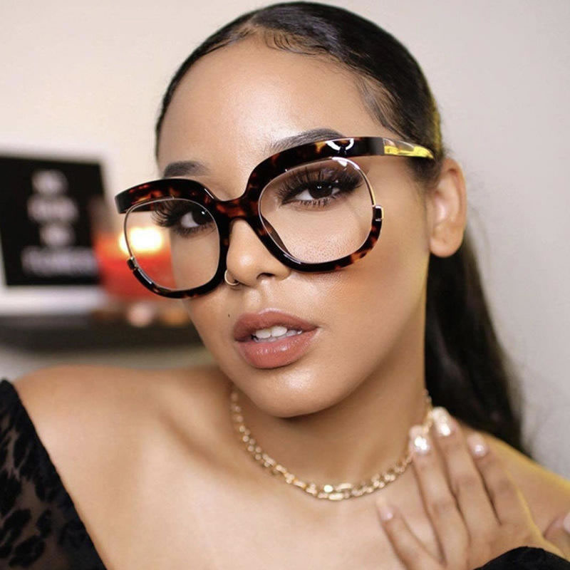 Darice Round Oversized Glasses for Women – Brown