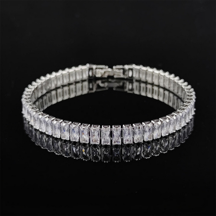 Luxury Sparkling Cubic Zirconia Diamond Bracelet for Women – Silver
